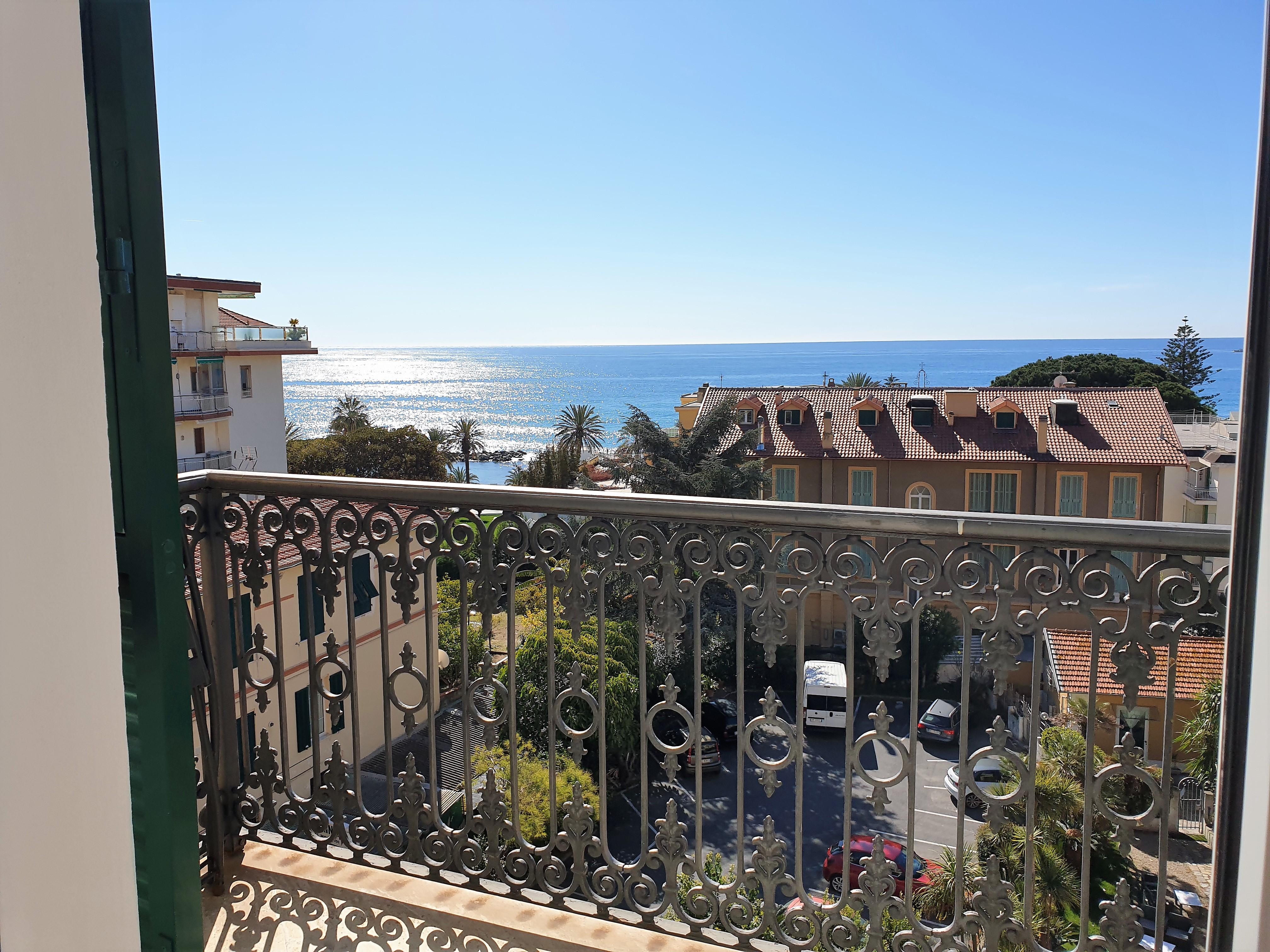 Hotel Morandi Сан Ремо Екстериор снимка