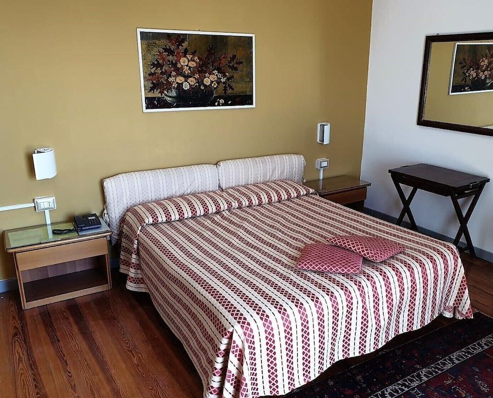 Hotel Morandi Сан Ремо Екстериор снимка